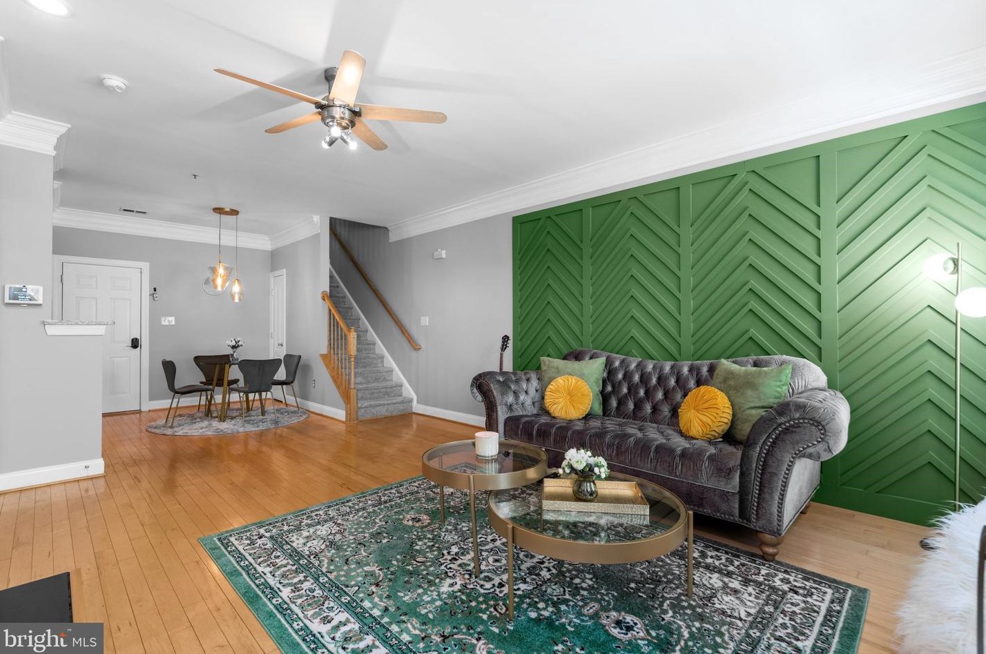 584 Orchard Ridge Dr #100, Gaithersburg, MD 20878