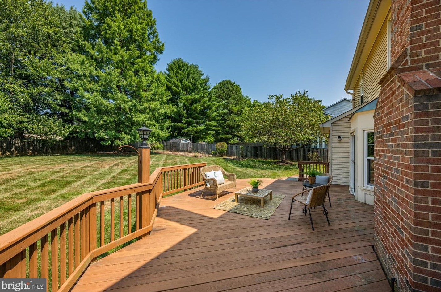 14716 Carona Dr, Silver Spring MD exterior