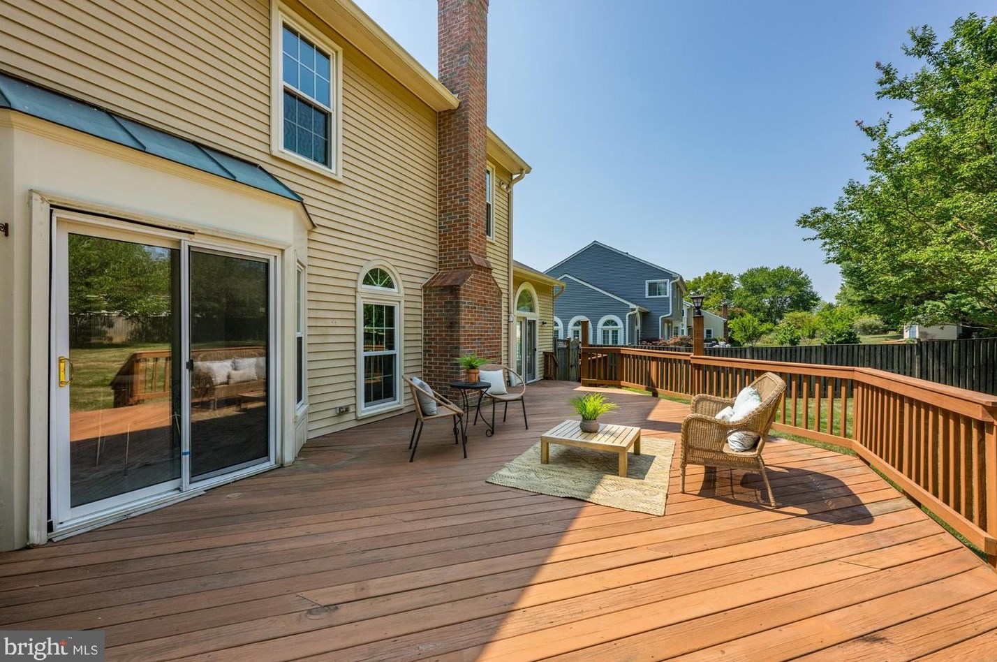 14716 Carona Dr, Silver Spring MD exterior