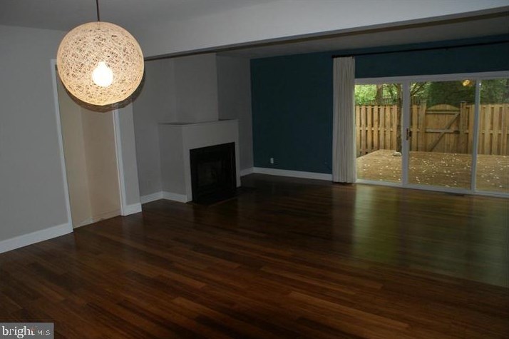 268 New Mark Esplanade, Rockville MD  20850-2733 exterior