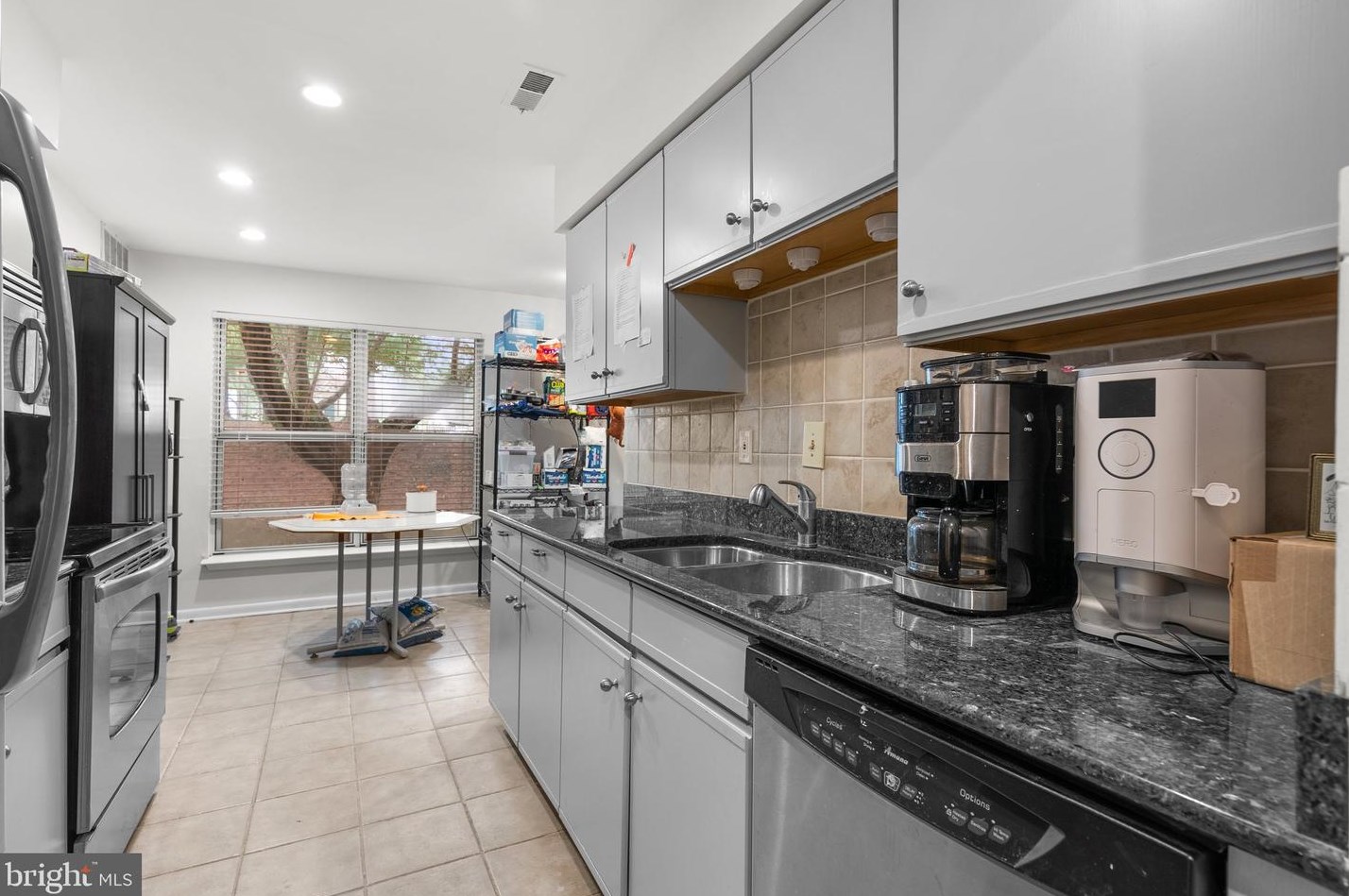 18030 Rolling Meadow Way #281, Olney, MD 20832