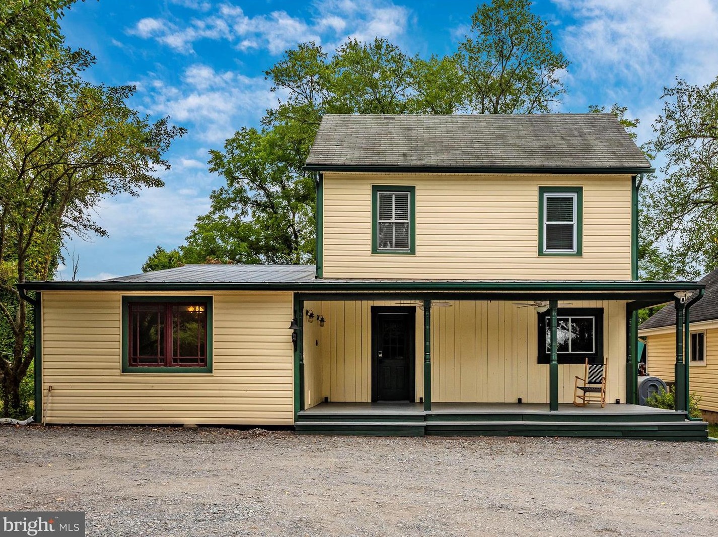 22121 Dickerson Rd, Comus, MD 20842