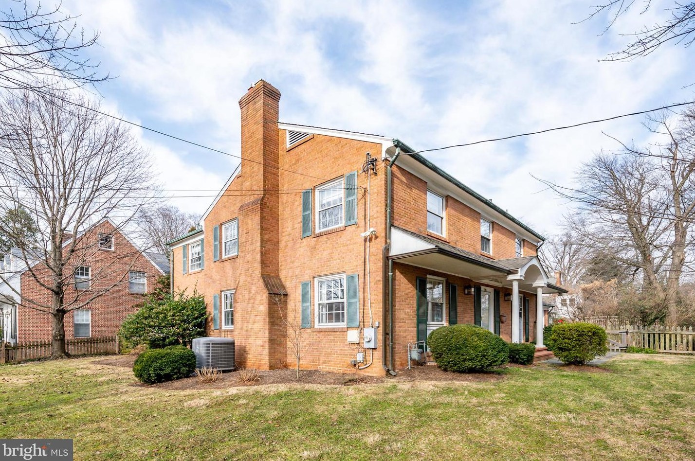 7200 Brookville Rd, Bethesda, MD 20815-4060