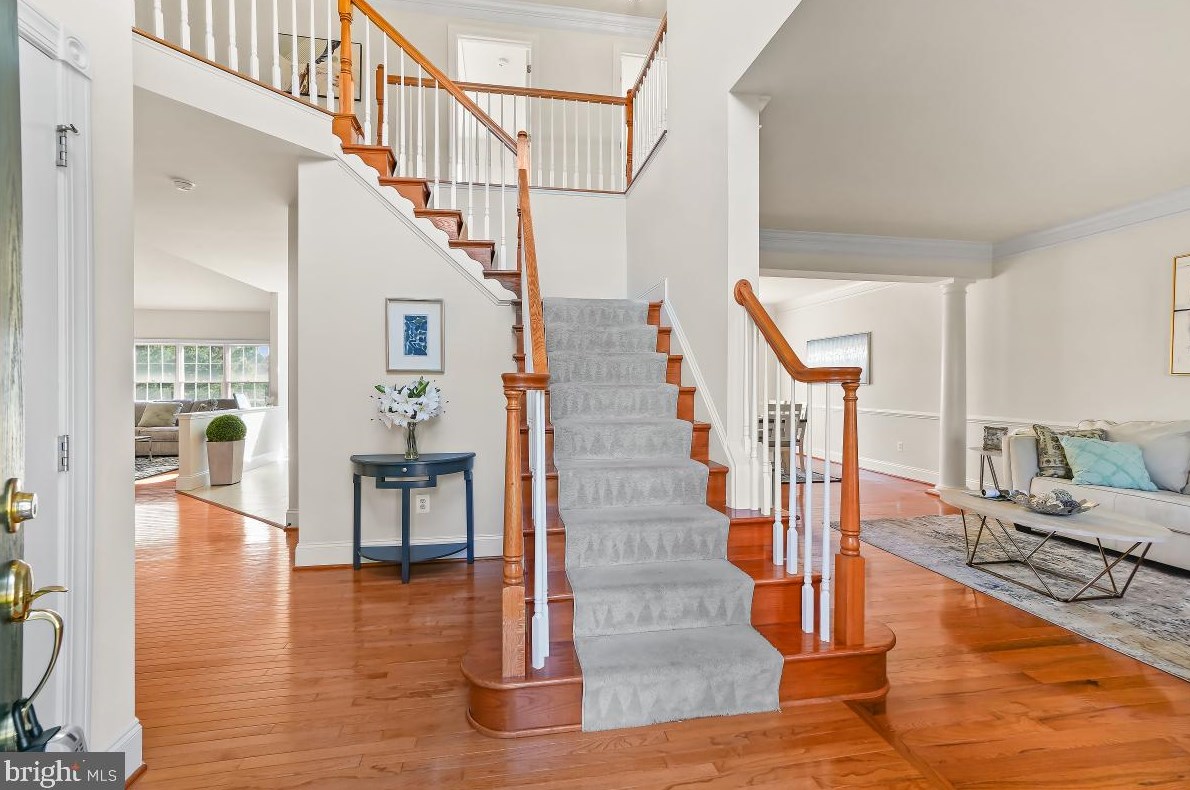 14211 Bear Creek Dr, Boyds, MD 20841