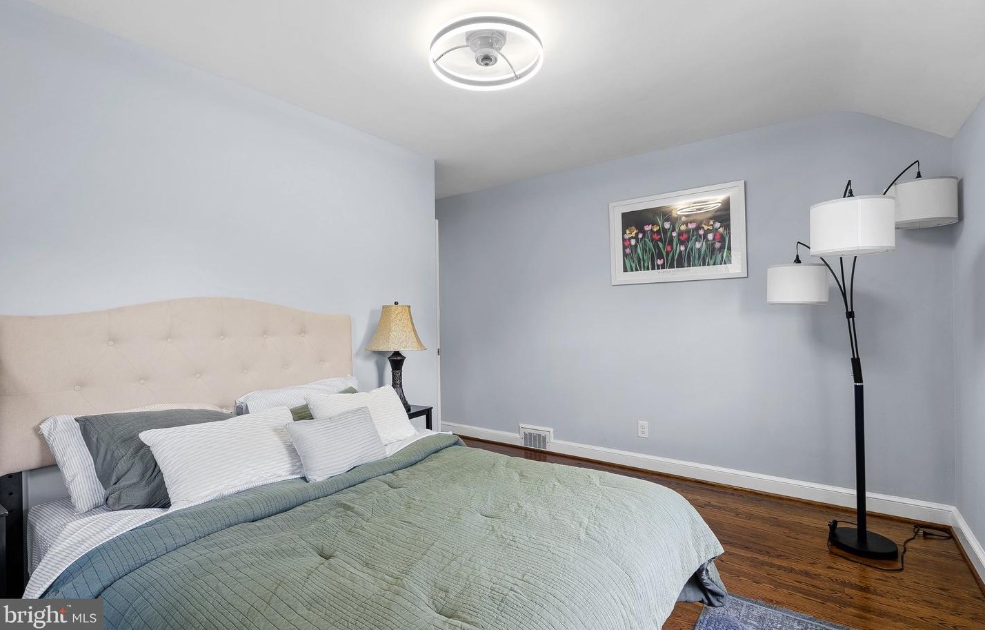 208 Granville Dr, Silver Spring MD 20901-3237 exterior