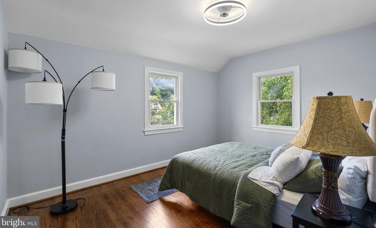 208 Granville Dr, Silver Spring MD 20901-3237 exterior