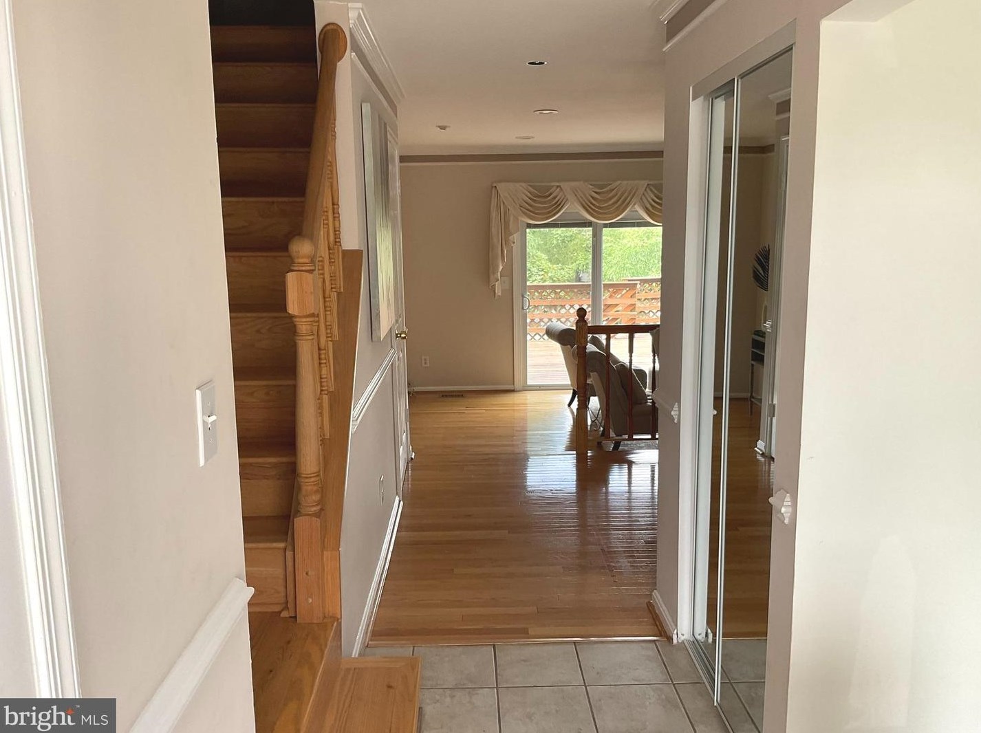 1027 Travis Ln, Gaithersburg MD  20879-3220 exterior