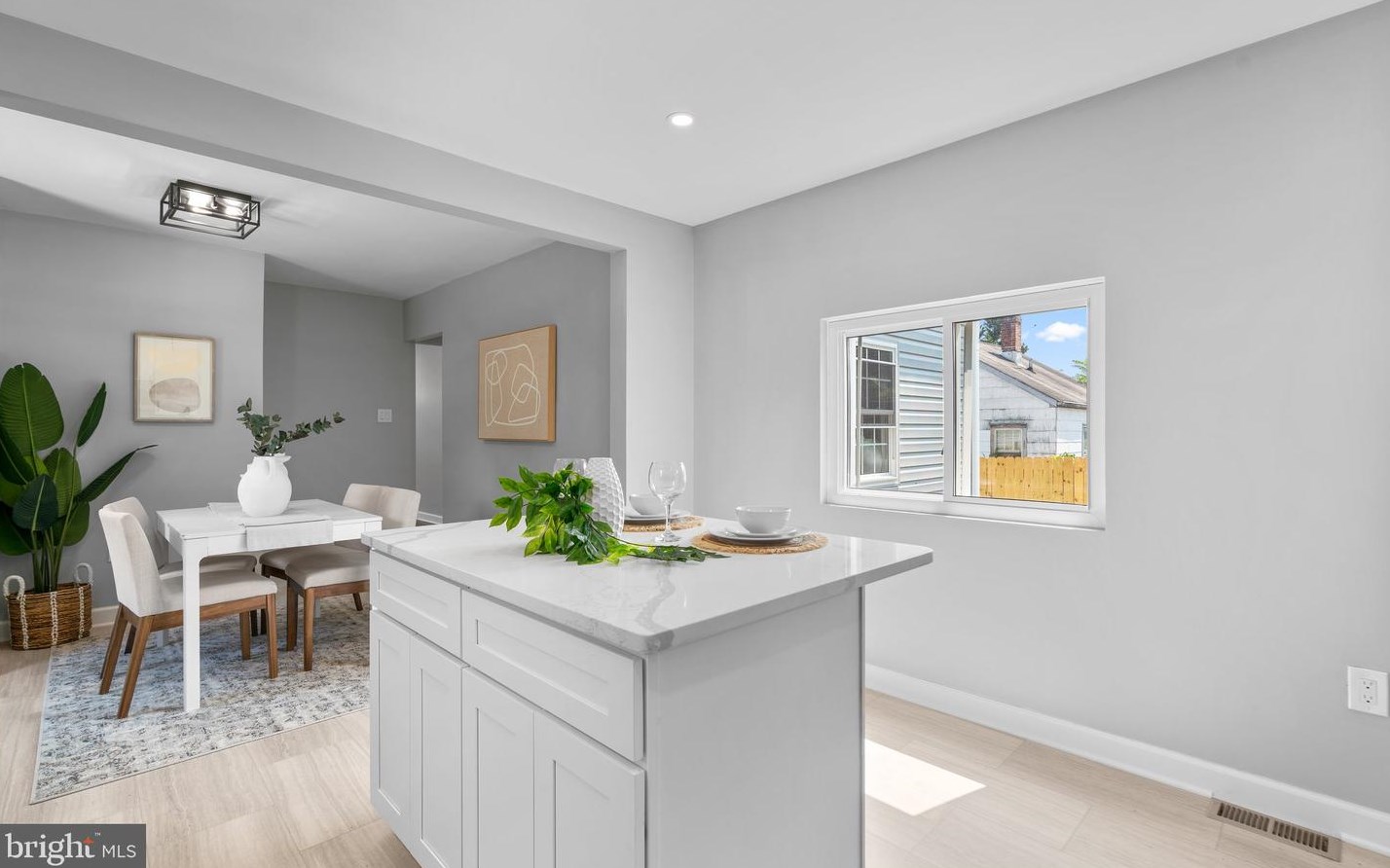 4301 Garrett Park Rd, Silver Spring MD 20906-4837 exterior