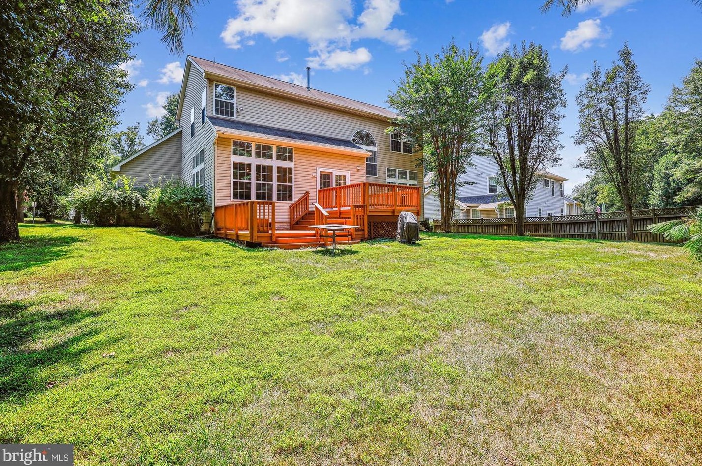 12209 Pissaro Dr, Gaithersburg, MD 20878