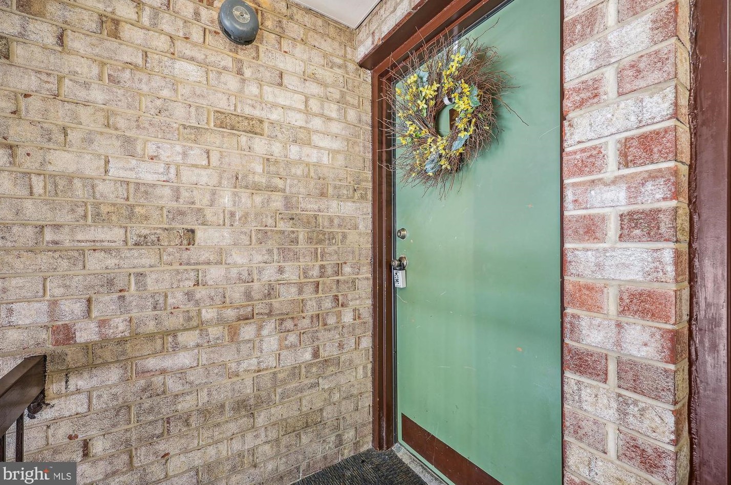 18925 Mills Choice Rd #5, Gaithersburg, MD 20886