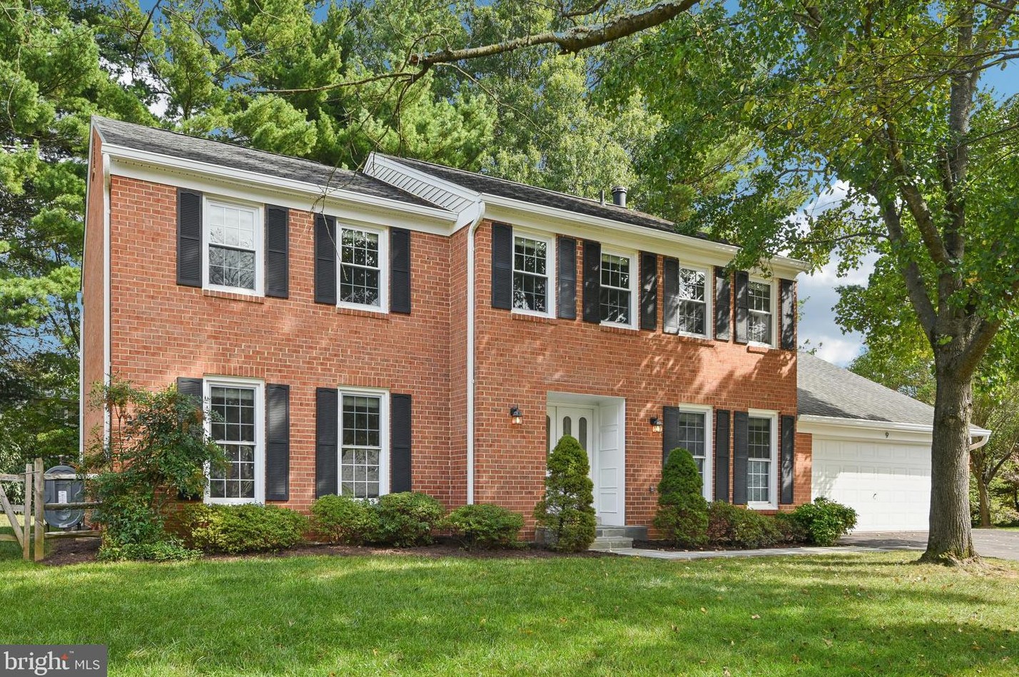 9 Thorburn Pl, Gaithersburg, MD 20878