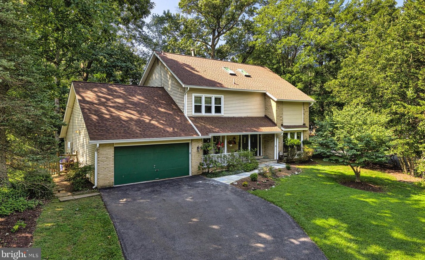 11604 Flints Grove Ln, Gaithersburg, MD 20878