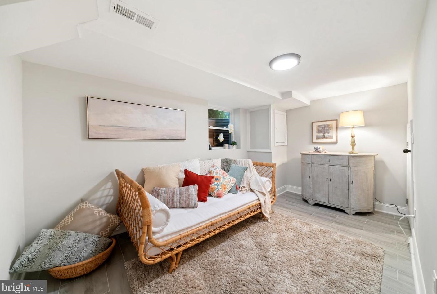 201 University Blvd, Silver Spring MD  20901-1945 exterior