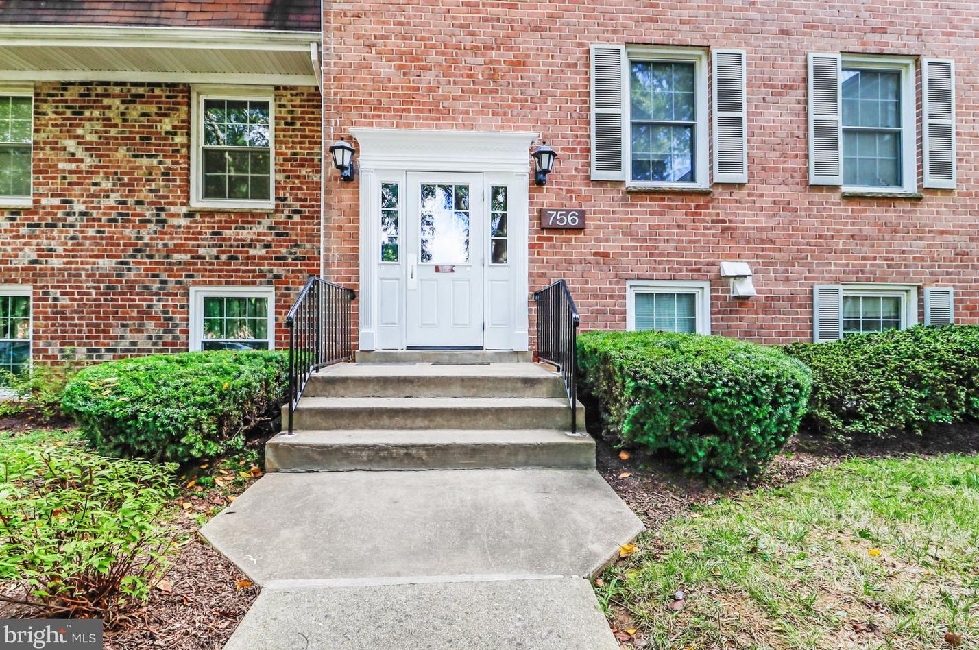 756 Quince Orchard Blvd #756-20, Gaithersburg, MD 20878