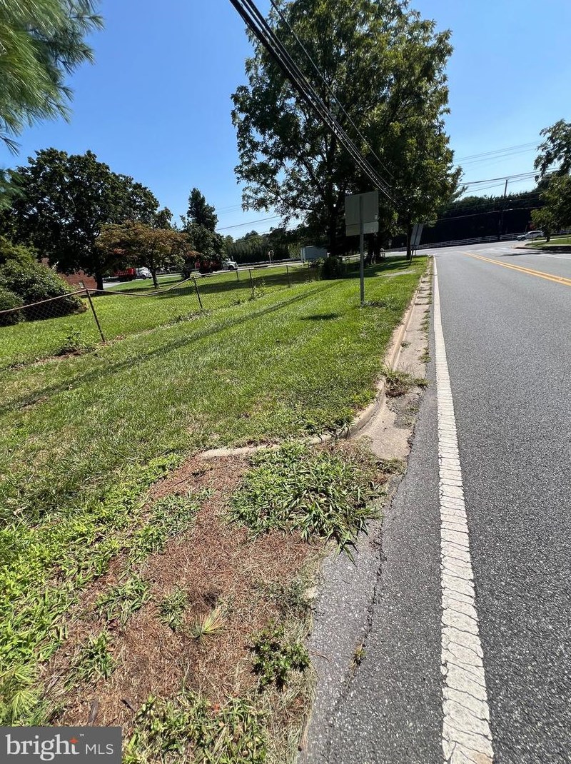 13707 Notley Rd, Silver Spring MD 20904-5971 exterior