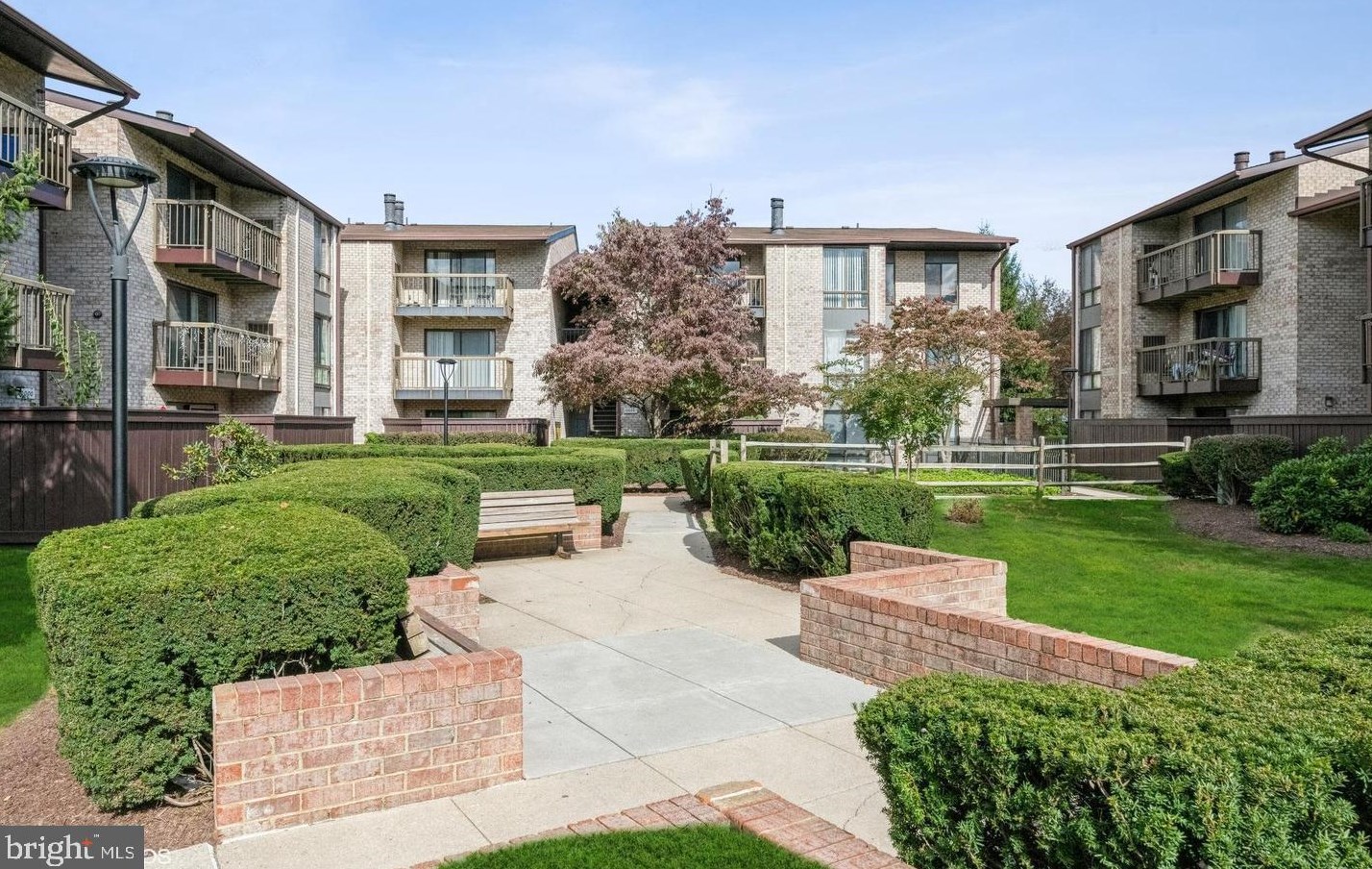 10008 Stedwick Rd #303, Gaithersburg, MD 20886