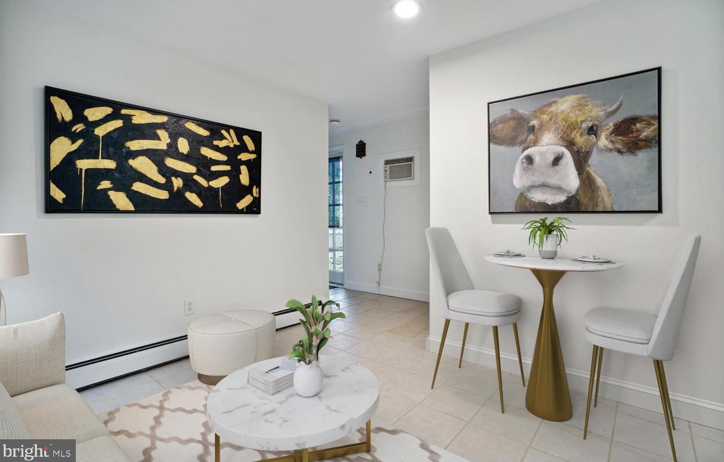 9313 Colesville Rd, Silver Spring MD 20901-4817 exterior