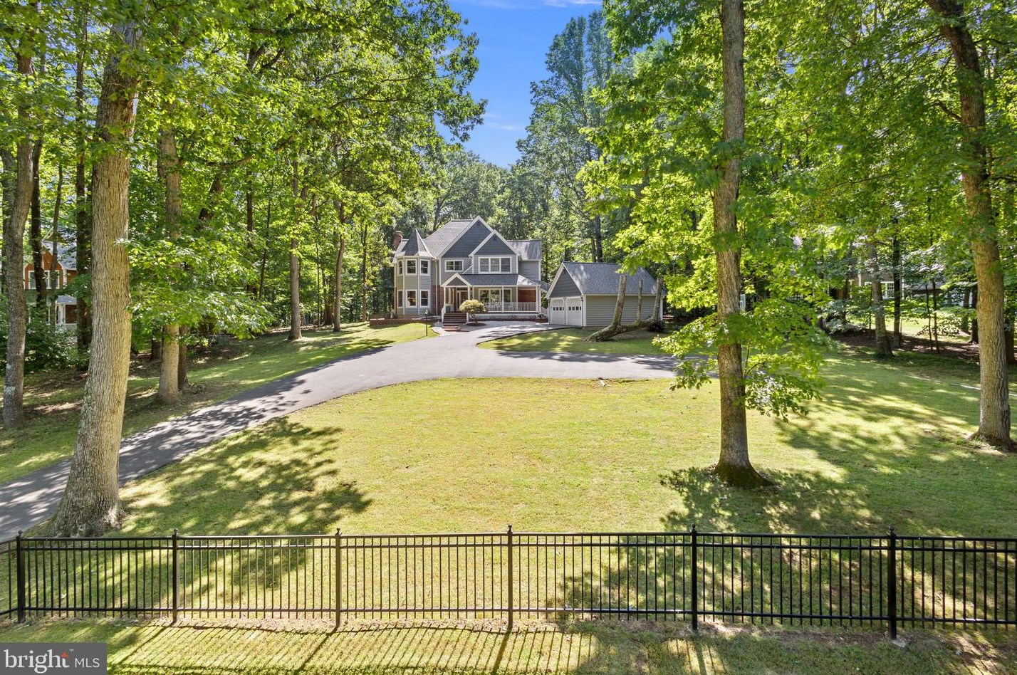 7920 Warfield Rd, Gaithersburg, MD 20882