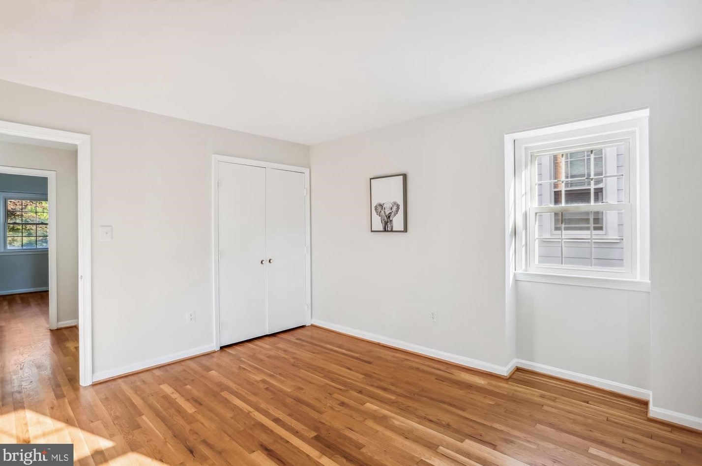 5514 Charles St, Bethesda MD 20814-1615 exterior