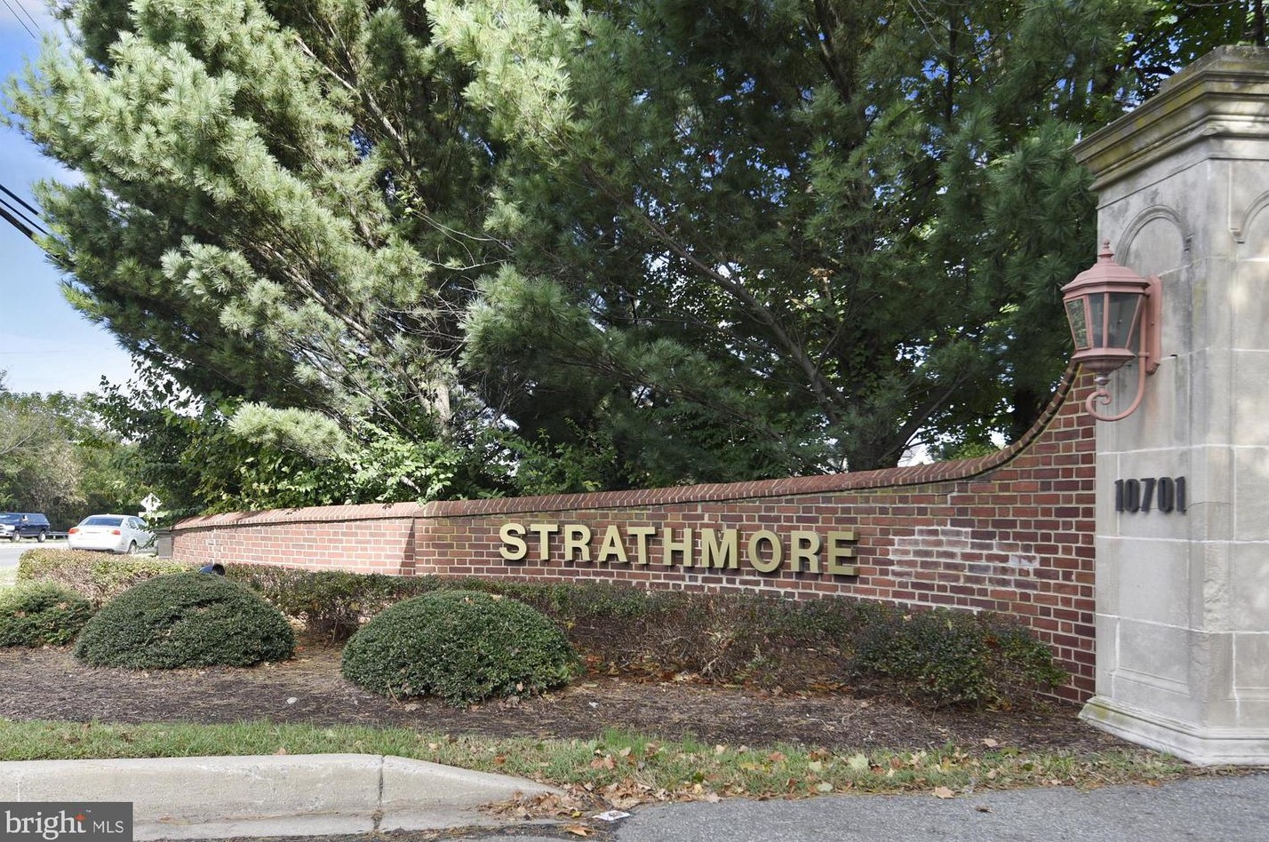 5514 Charles St, Bethesda MD 20814-1615 exterior