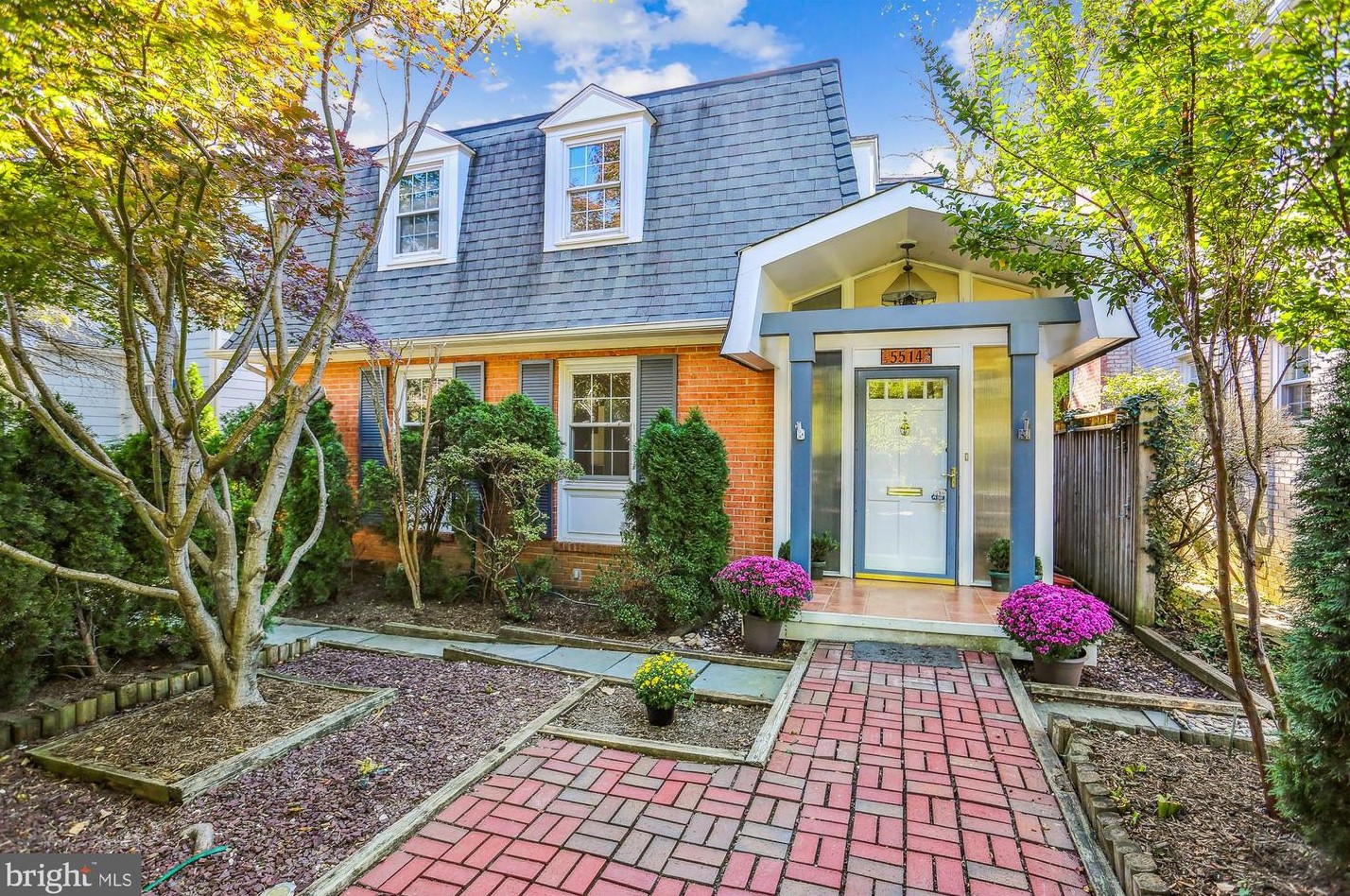 5514 Charles St, Bethesda, MD 20814-1615