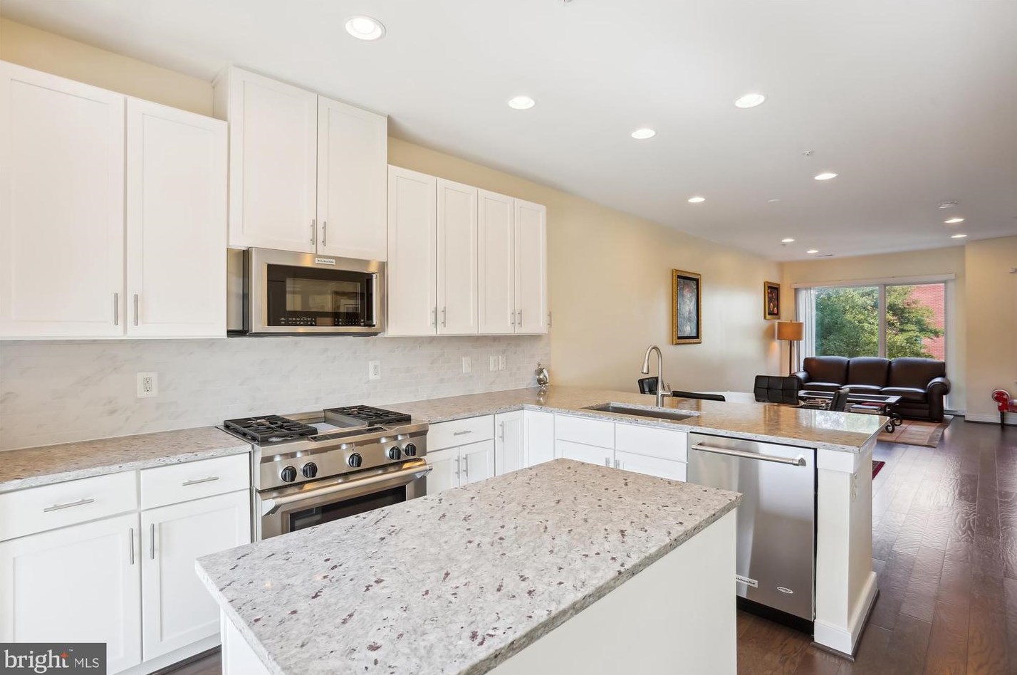 267 Crown Park Ave, Gaithersburg, MD 20878