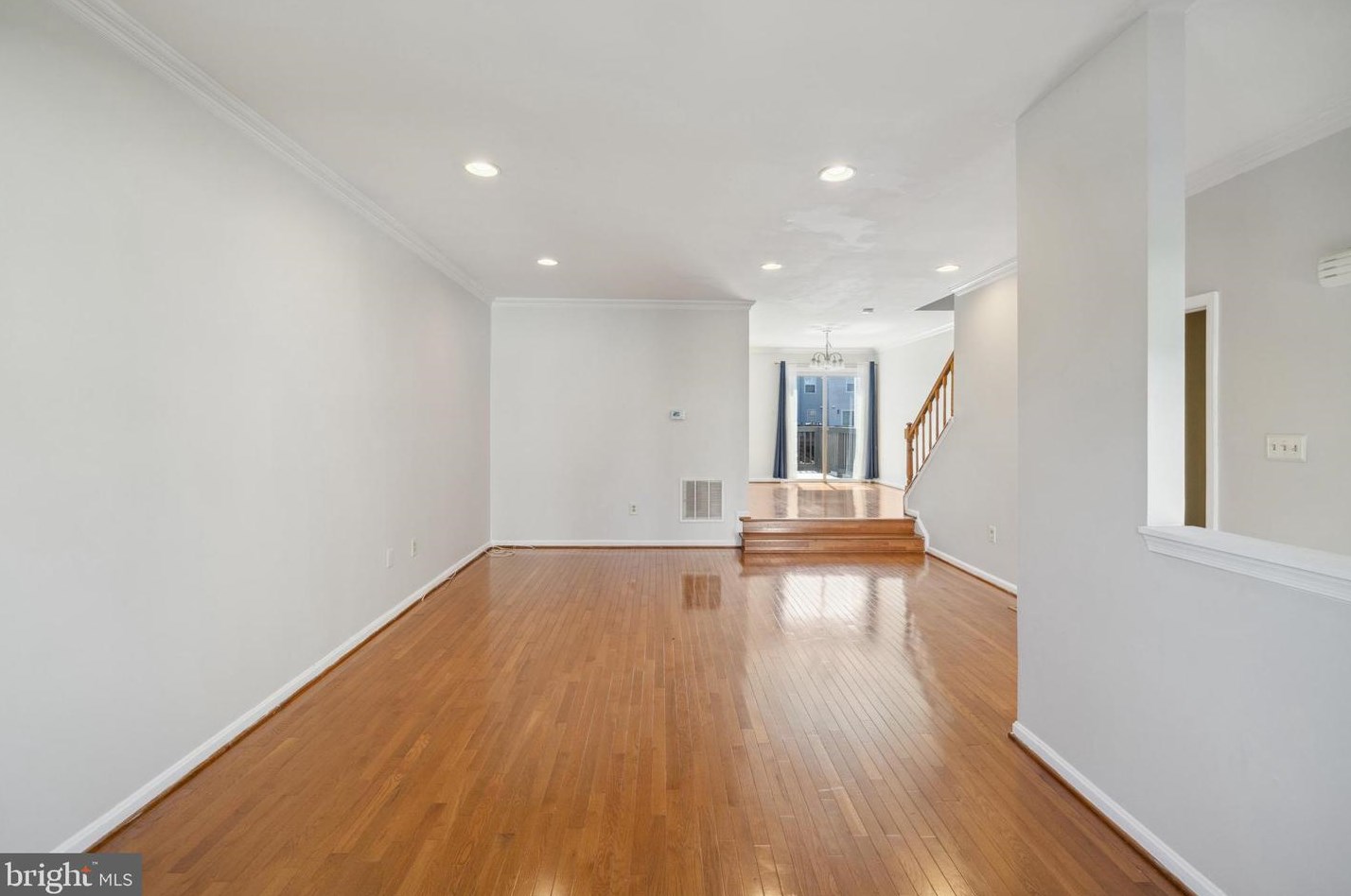 35 Hunters Gate Ct, Silver Spring MD  20904-1883 exterior