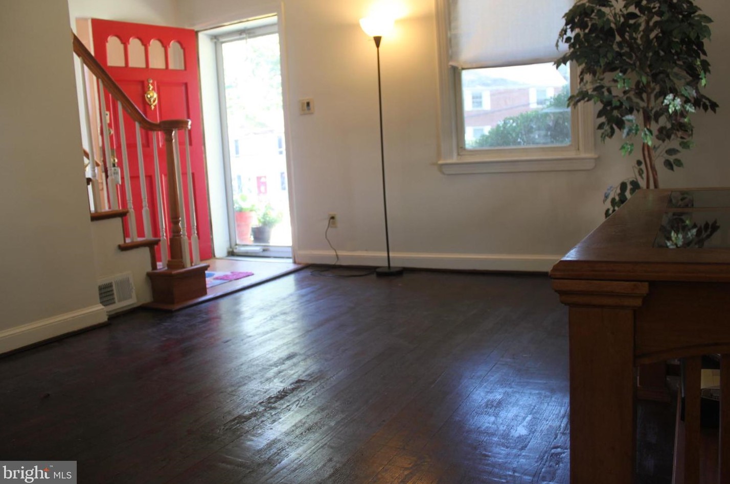 10109 Tenbrook Dr, Silver Spring MD 20901-1882 exterior