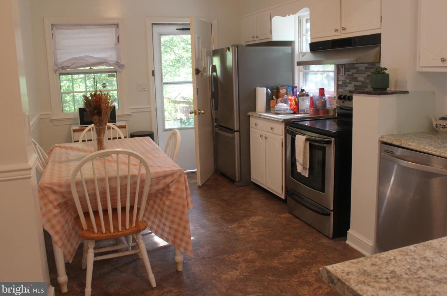 10109 Tenbrook Dr, Silver Spring MD 20901-1882 exterior