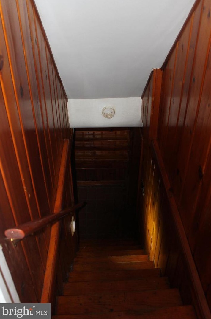 10109 Tenbrook Dr, Silver Spring MD 20901-1882 exterior