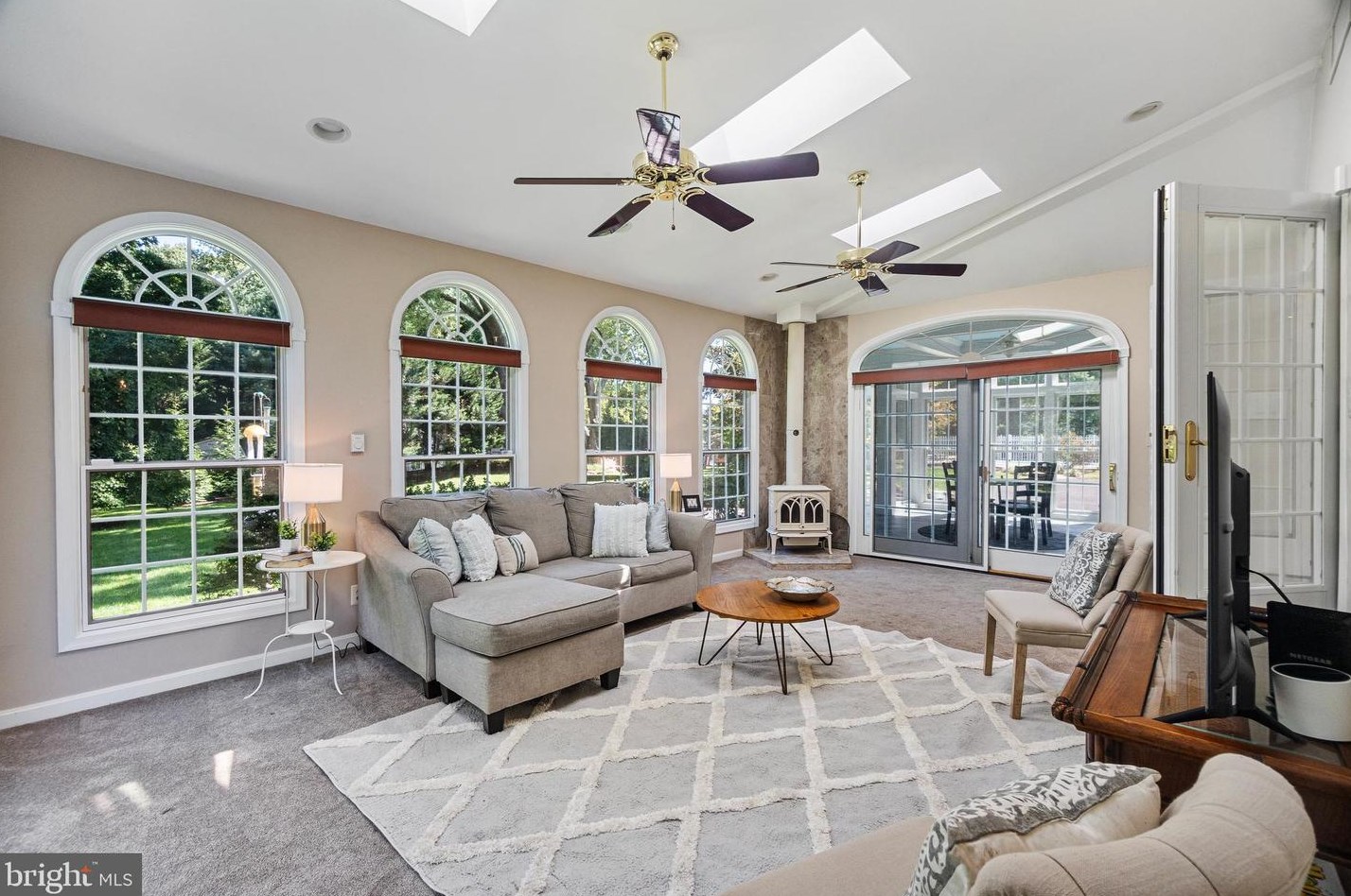 15435 Good Hope Rd, Silver Spring MD 20905-4029 exterior