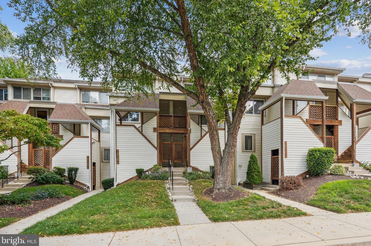 18158 Windsor Hill Dr #205b, Olney, MD 20832