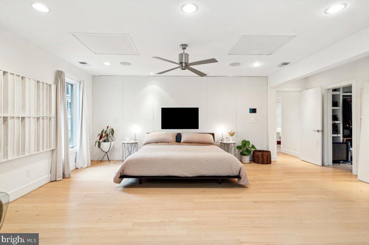 9803 Mcmillan Ave, Silver Spring MD exterior