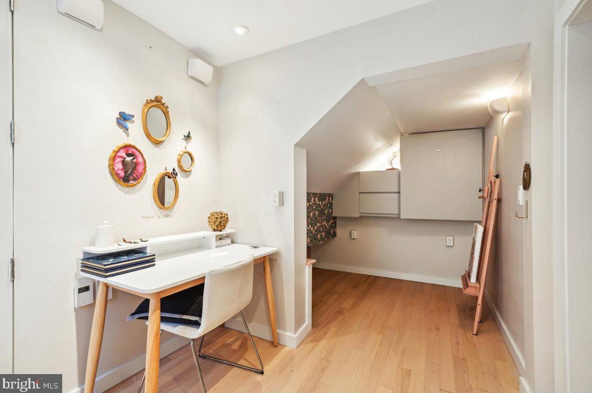 9803 Mcmillan Ave, Silver Spring MD exterior