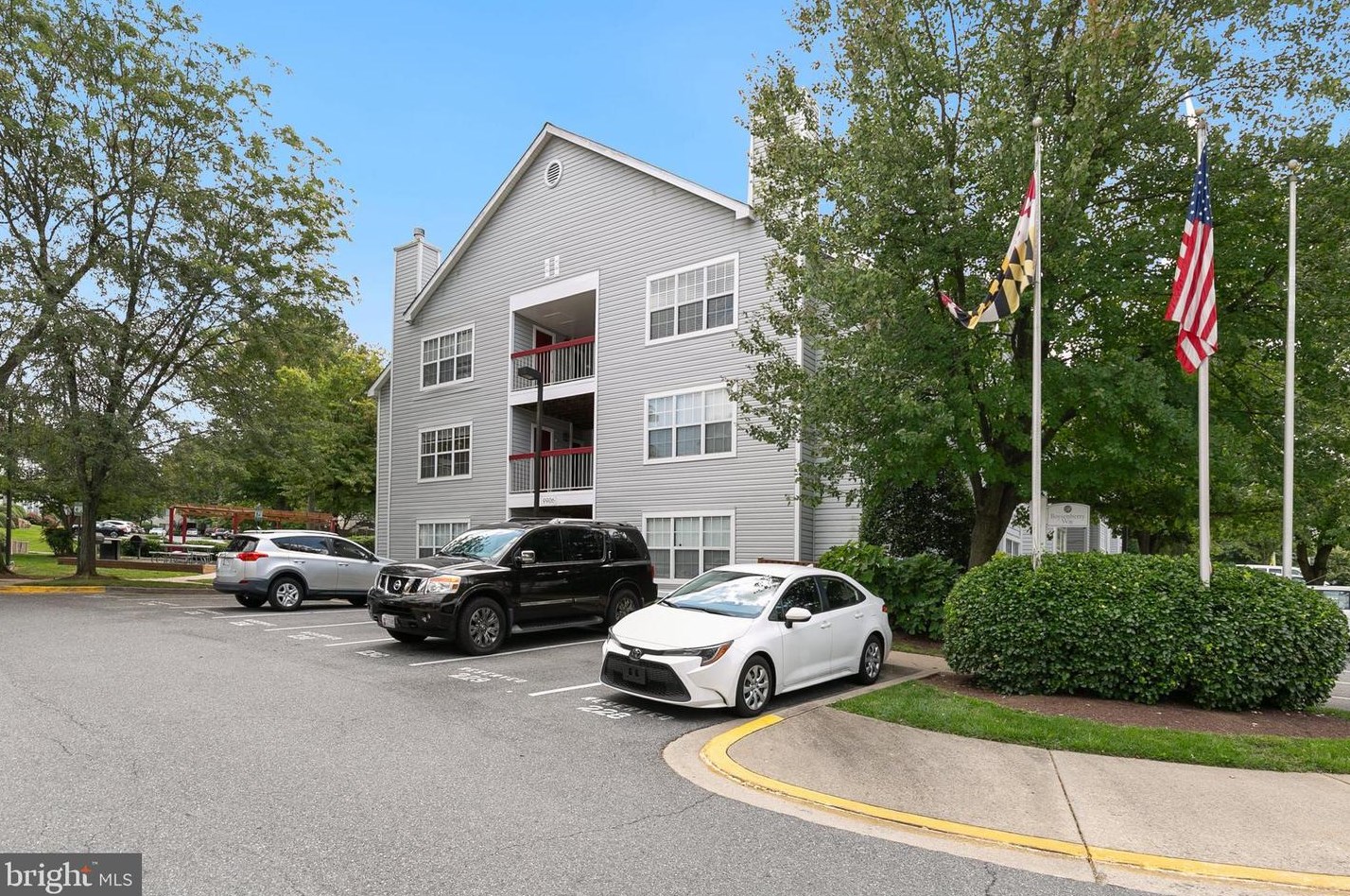 9906 Boysenberry Way #118, Gaithersburg, MD 20879