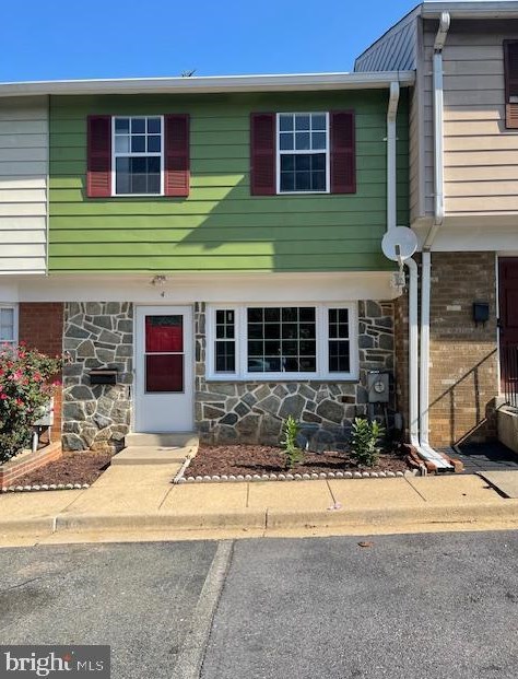 4 Trento Ct #4, Gaithersburg, MD 20877
