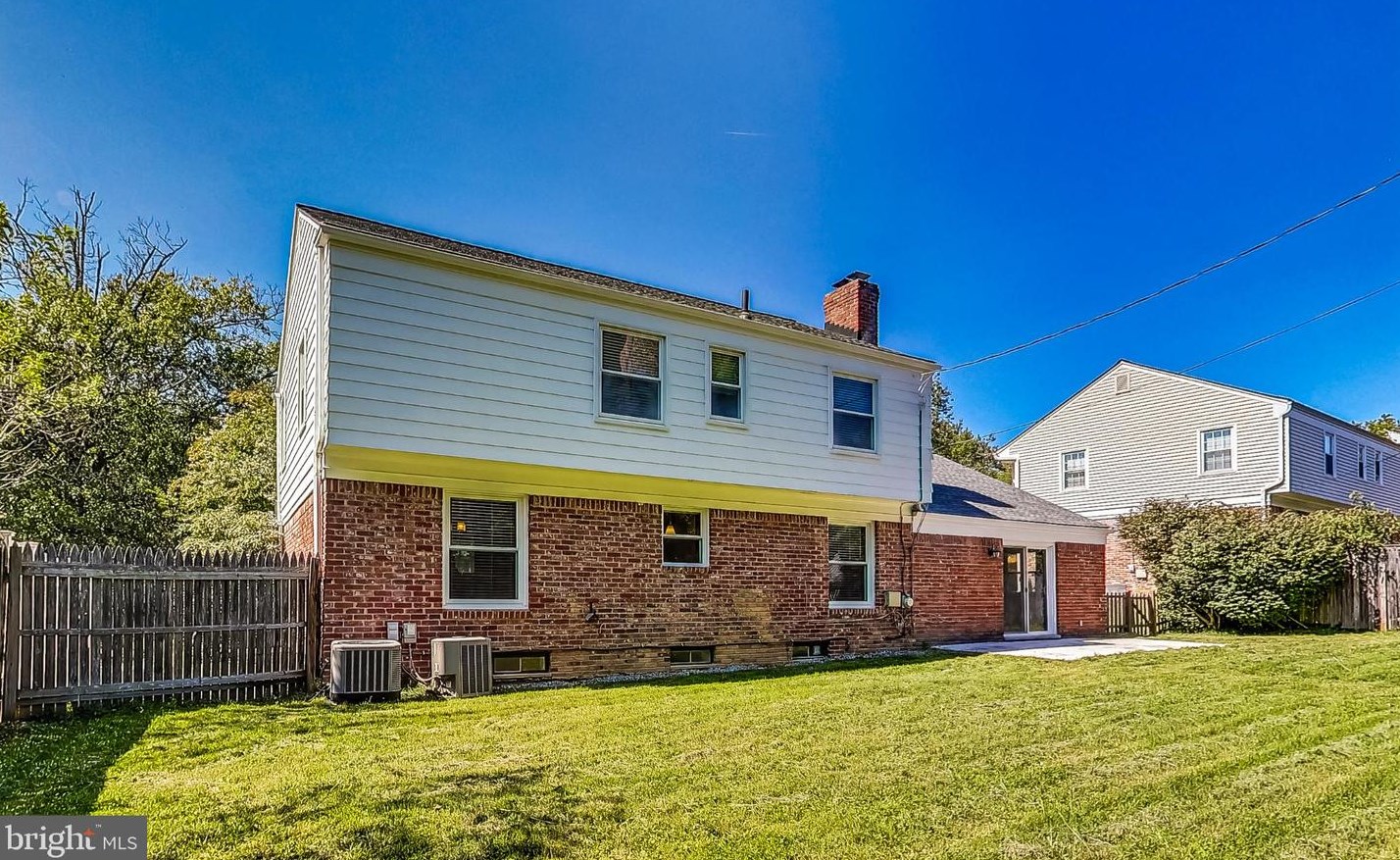 11017 Gainsborough Rd, Rockville MD 20854-3356 exterior