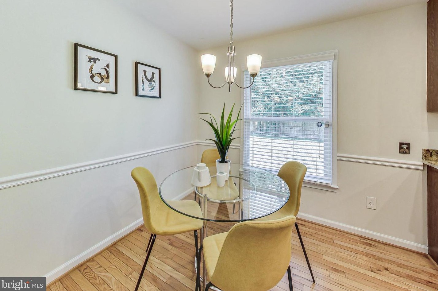 11017 Gainsborough Rd, Rockville MD 20854-3356 exterior