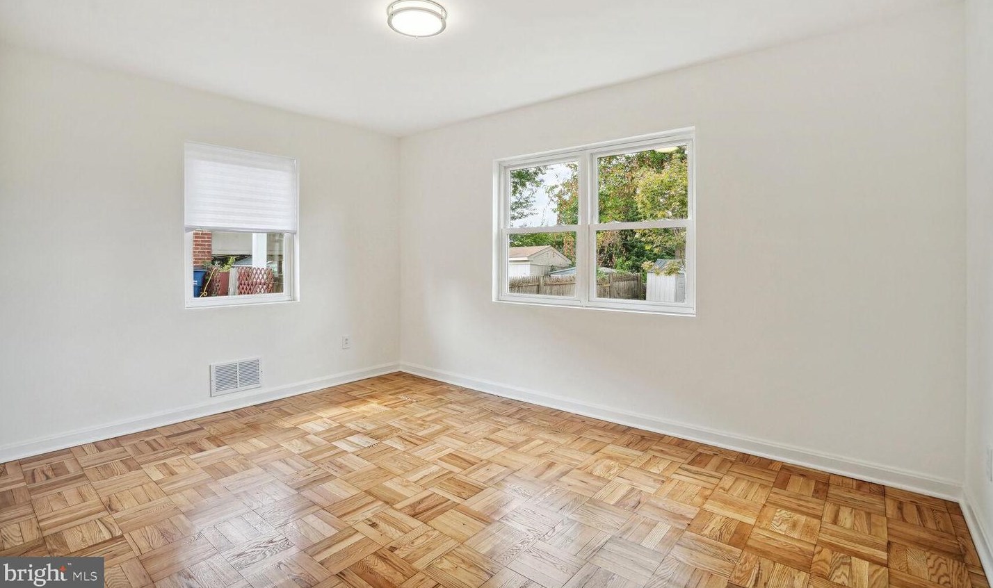 10148 Dallas Ave, Silver Spring MD 20901-3216 exterior