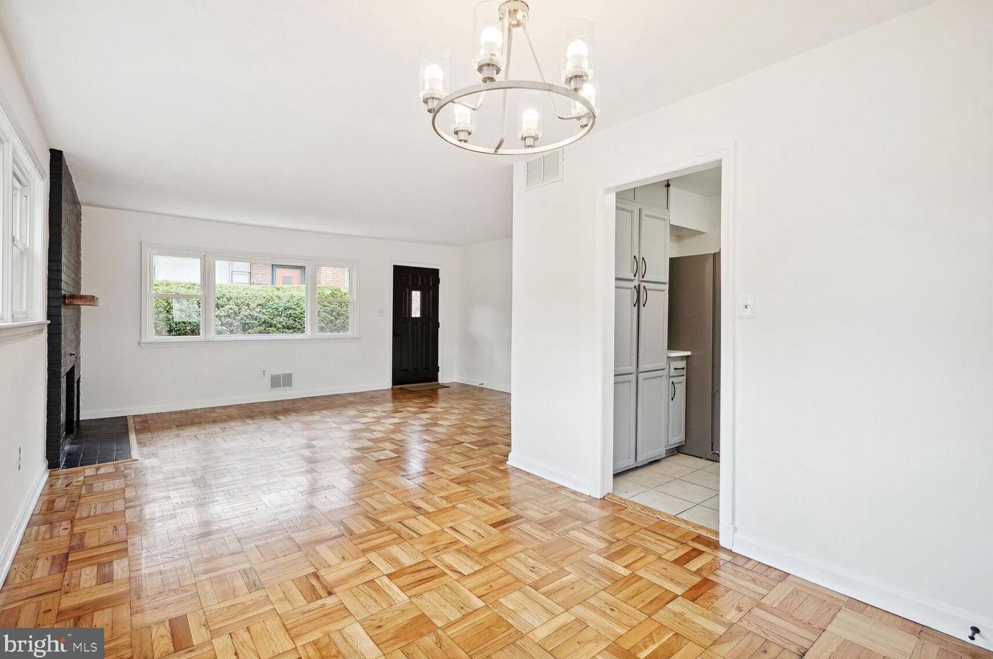 10148 Dallas Ave, Silver Spring MD 20901-3216 exterior