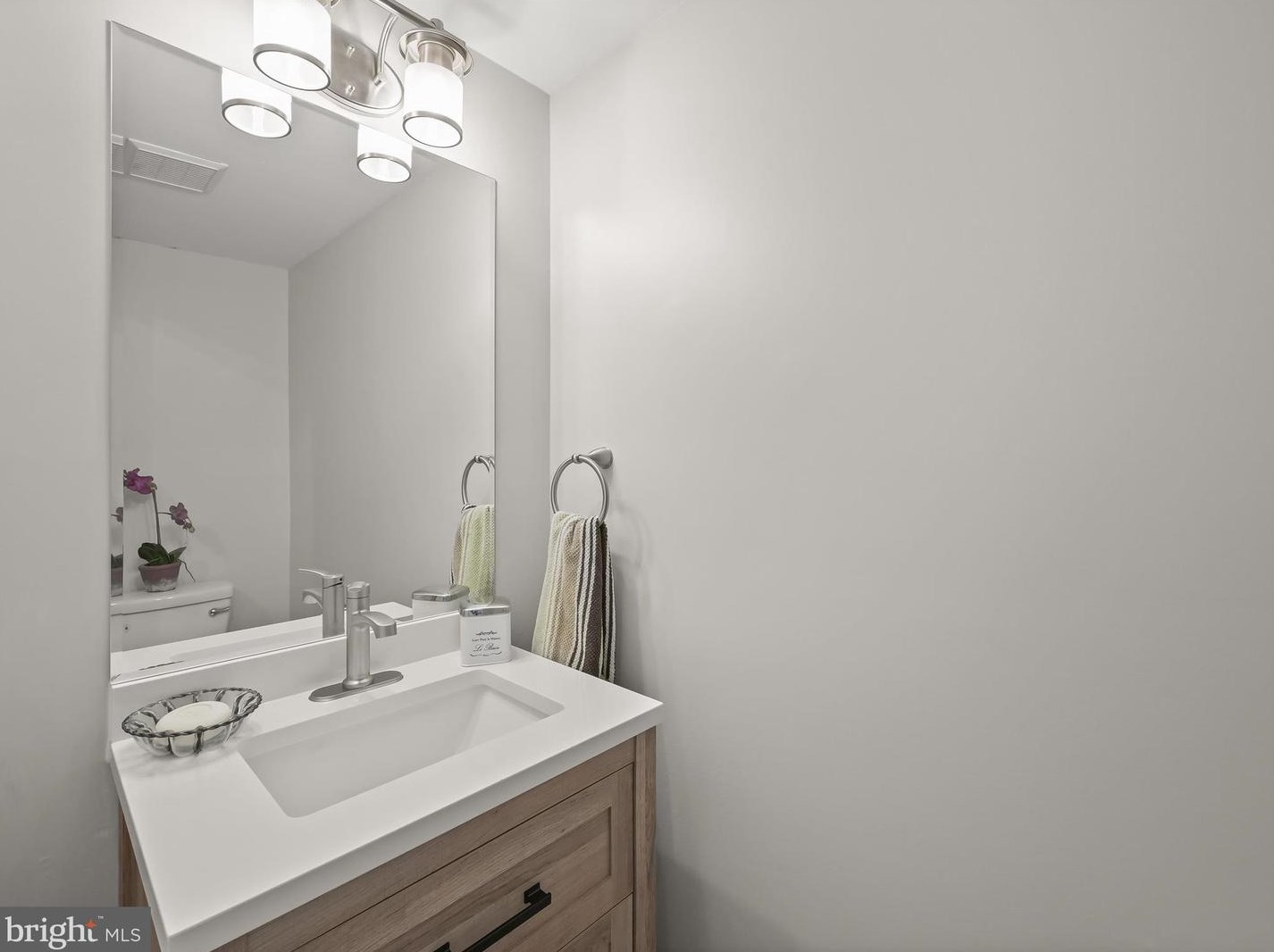 15353 Baileys Ln, Silver Spring MD exterior