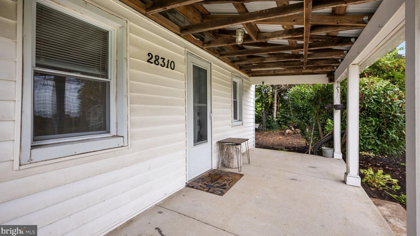28310 Kemptown Rd, Damascus, MD 20872