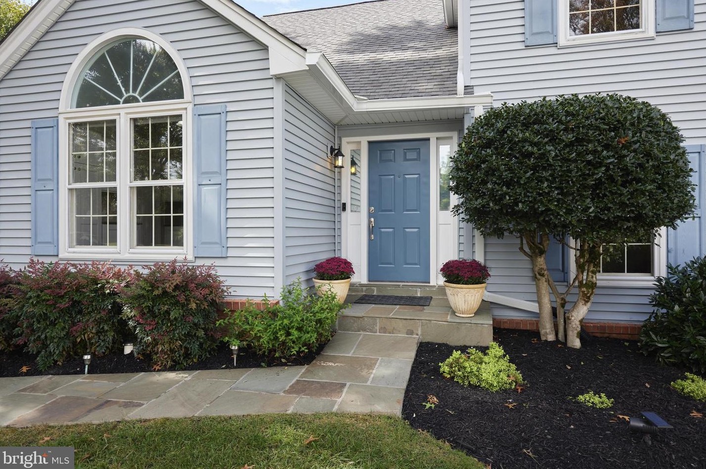 16004 Howard Landing Dr, Gaithersburg, MD 20878