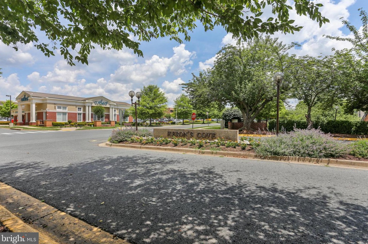 10120 Little Pond #4, Gaithersburg, MD 20886