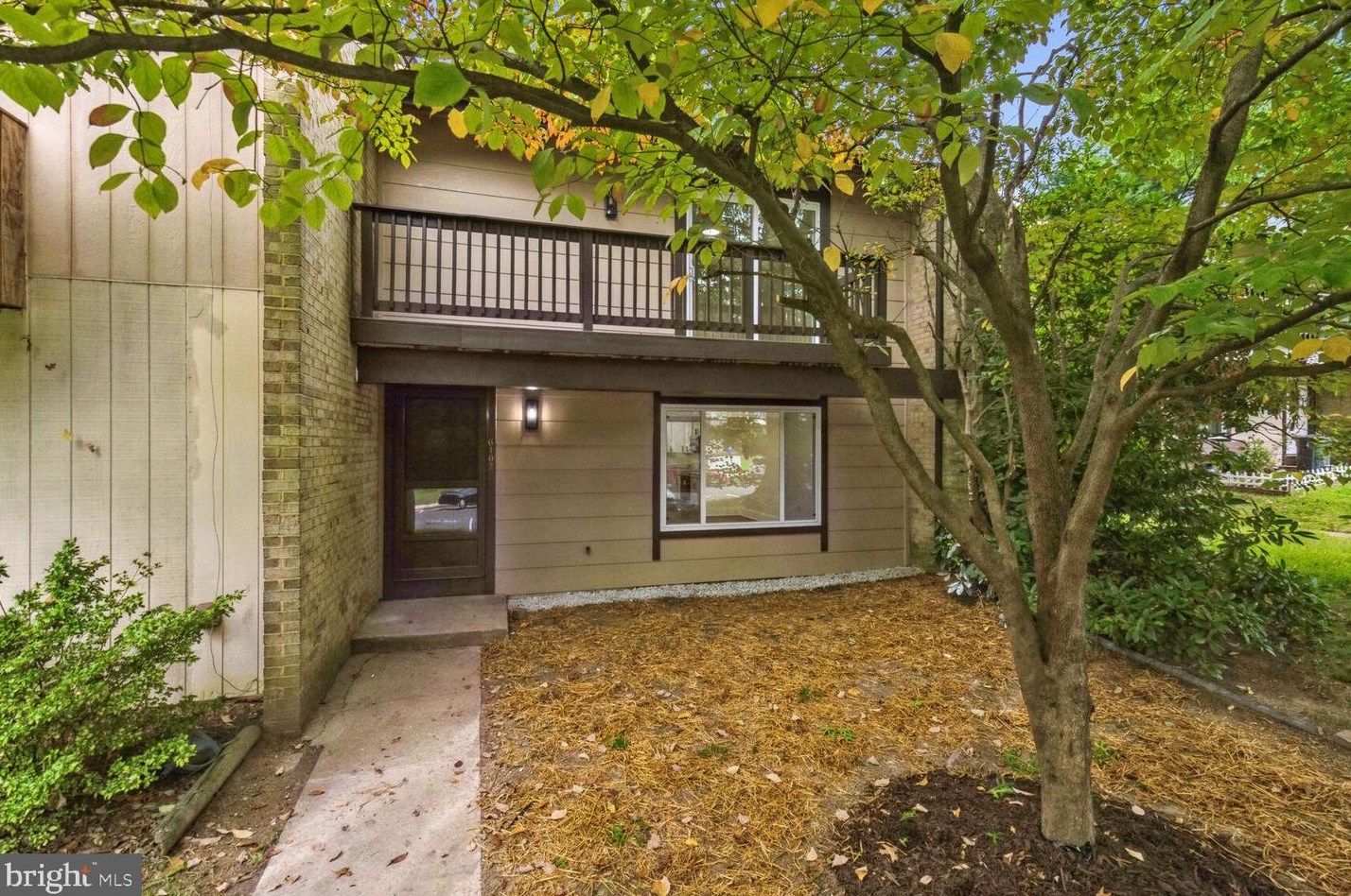 9102 Centerway Rd, Gaithersburg, MD 20879