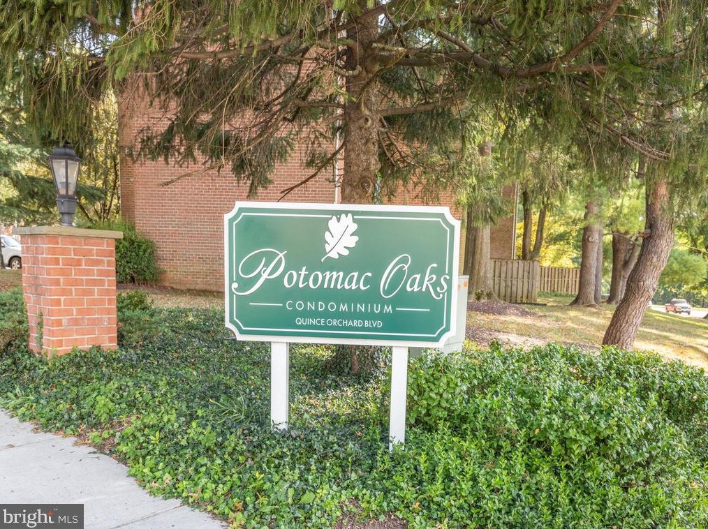 864 Quince Orchard Blvd, Gaithersburg, MD 20878-1718