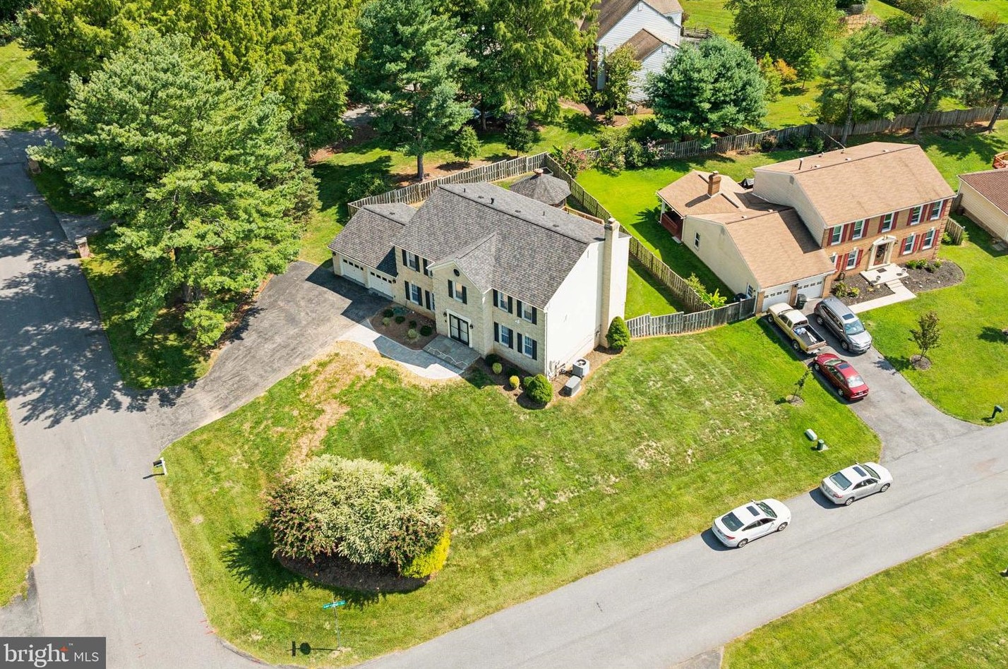 2331 Holly Spring Dr, Silver Spring, MD 20905-6426