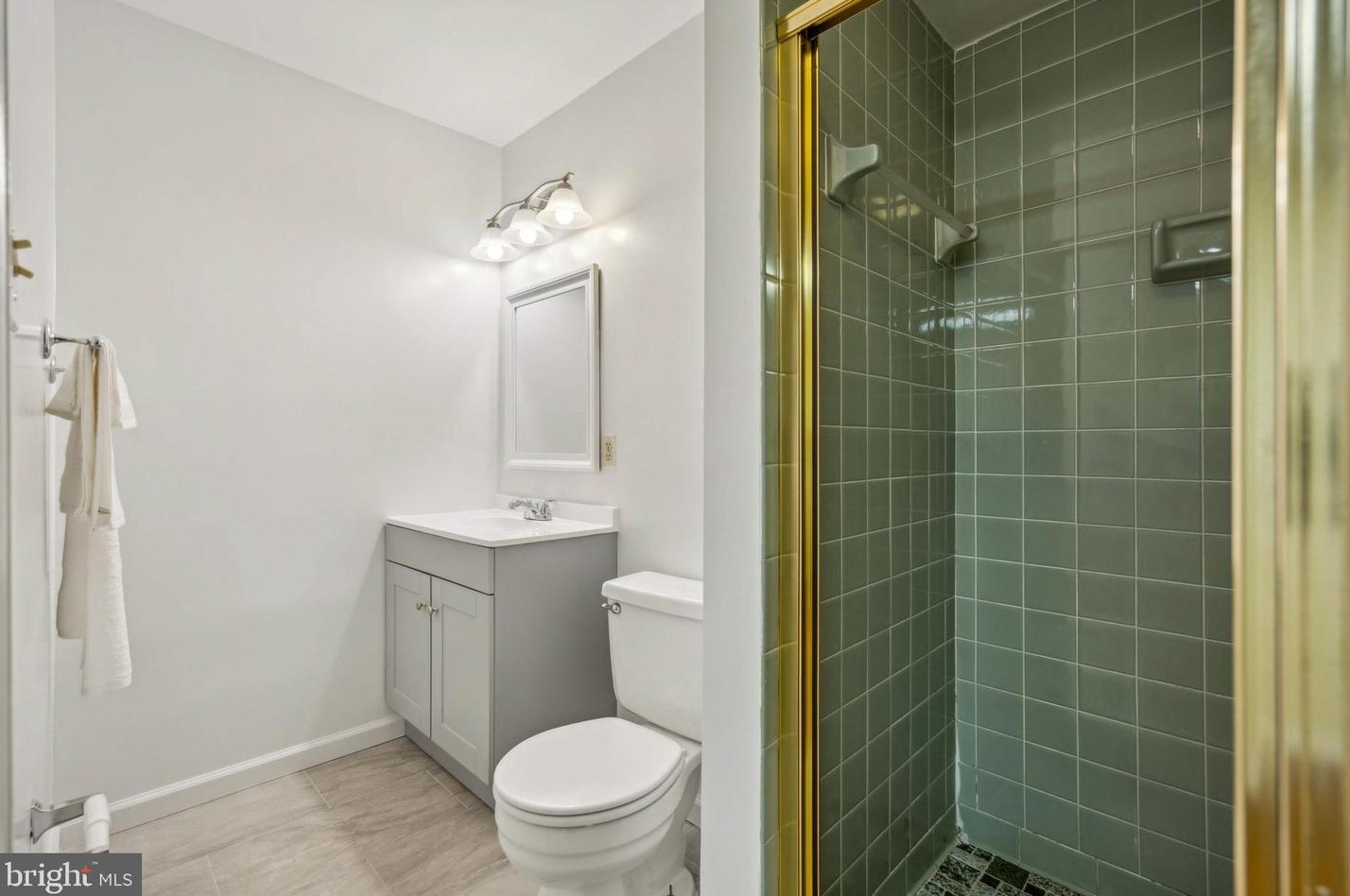 2331 Holly Spring Dr, Silver Spring MD 20905-6426 exterior