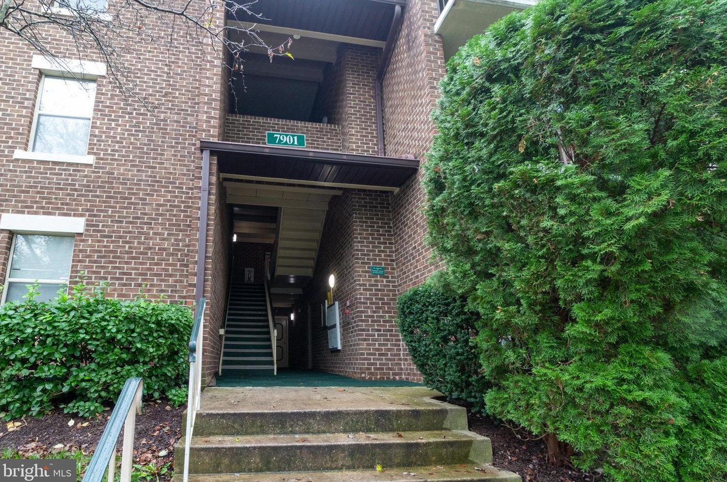 7901 Coriander Dr, Gaithersburg, MD 20879-5305