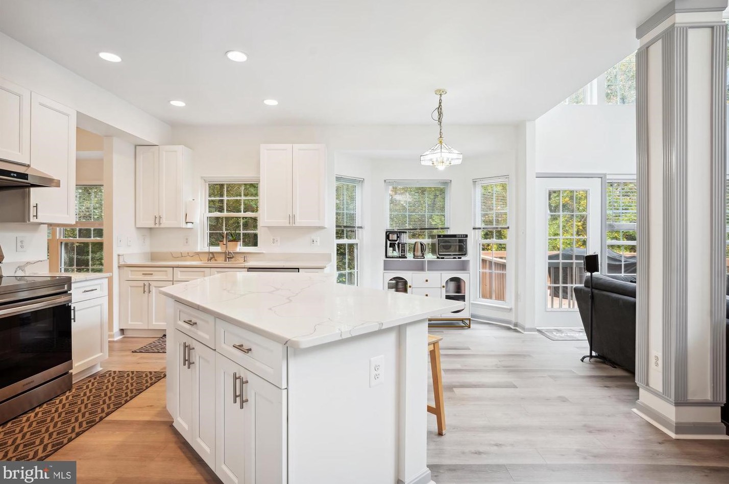 6 Sykes St, Gaithersburg MD  20877-3536 exterior